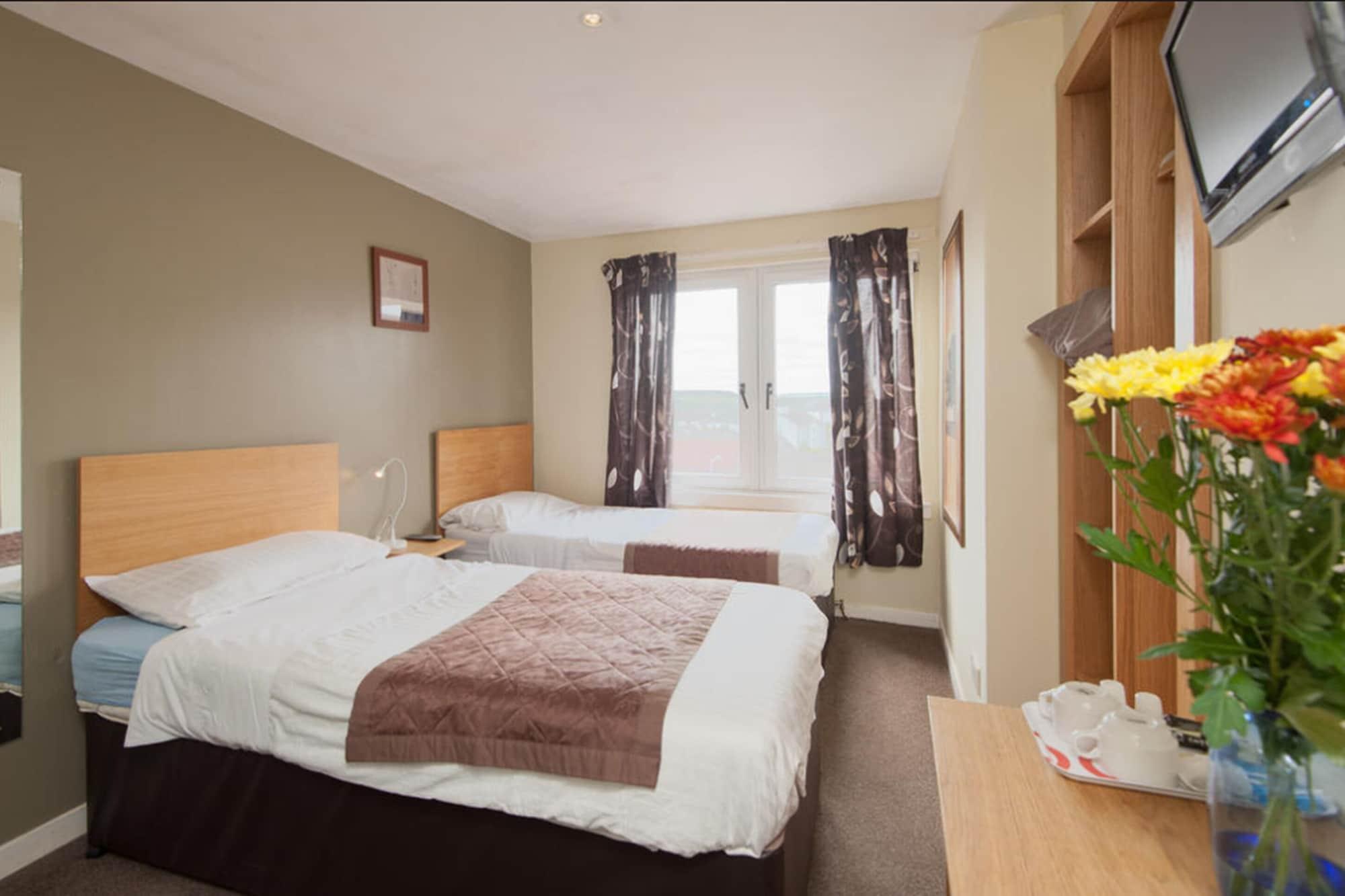 Boreland Lodge Hotel Inverkeithing Bagian luar foto